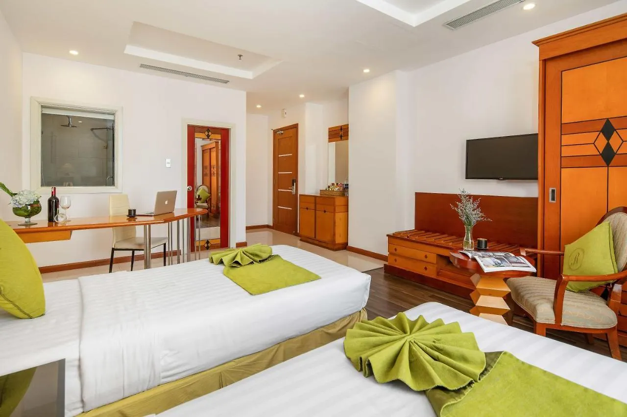 Richico Garden Beach Hotel Da Nang 3*,